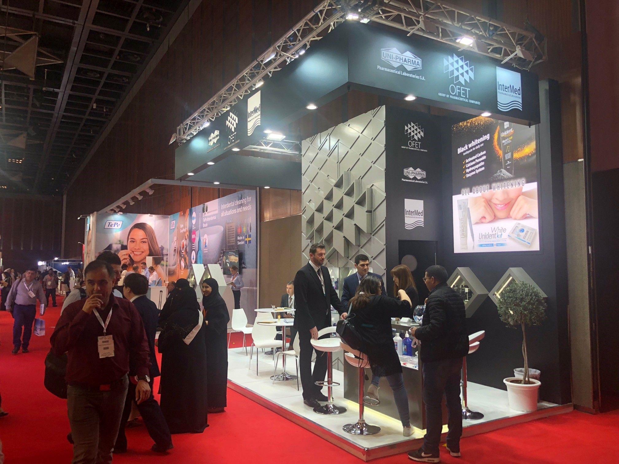 OFET participates at the Dental Exhibition AEEDC in Dubai.
