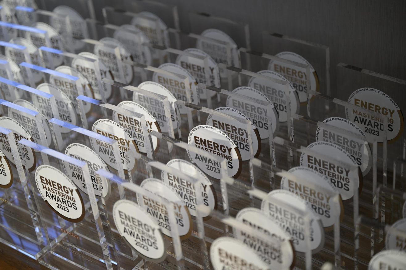Energy Mastering Awards 2023: 3 Significant awards to UNI-PHARMA SA & InterMed SA