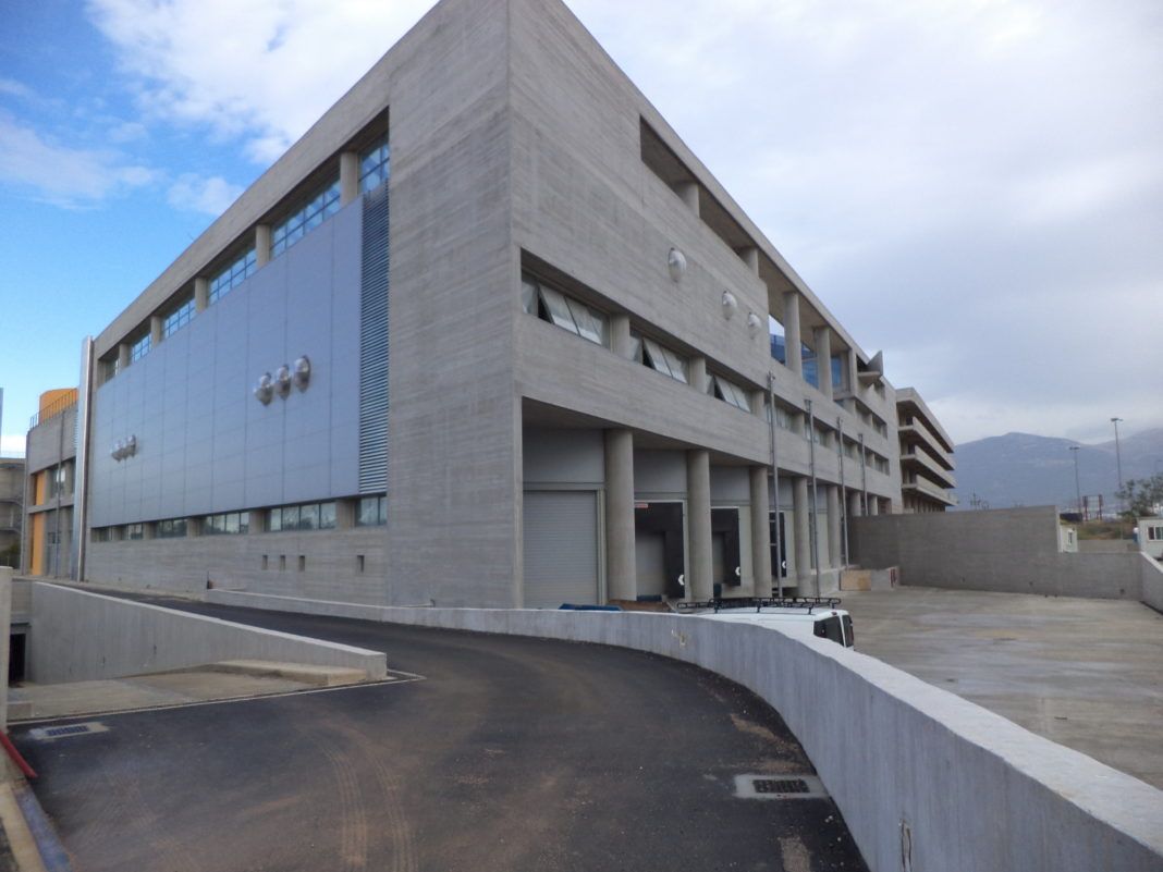 Chemists and journalists’ visit from Cyprus to the bioclimatic industry of Uni-pharma in Kifisia